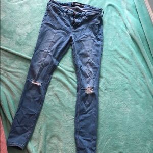 Hollister jeans never worn
